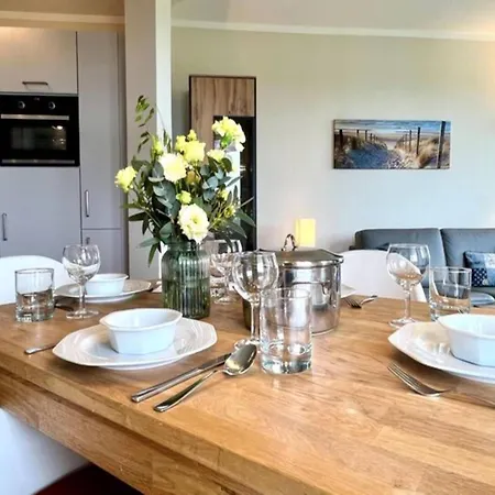 Mit Aufzug Und Balkon Auf Ruegen Apartment Sellin (Rugen)